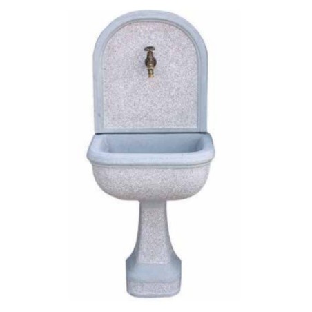 FONTANA IN CEMENTO A MURO CONSOLATA