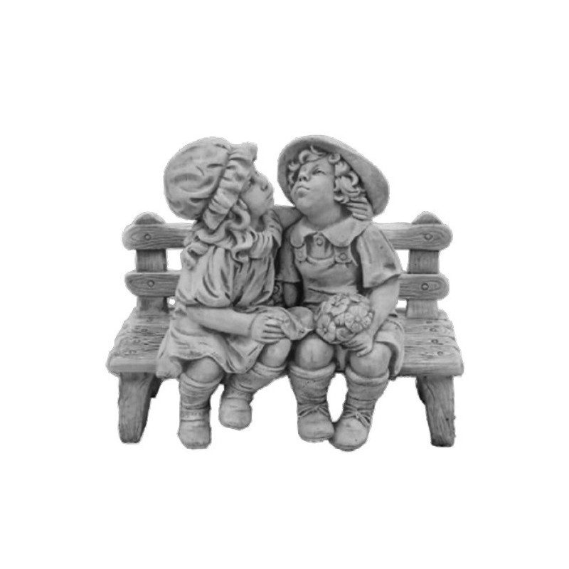 STATUA IN CEMENTO FANCIULLI INNAMORATI STATUA IN CEMENTO FANCIULLI INNAMORATI
