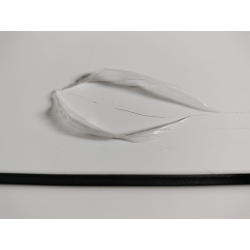 SPORTELLO BIANCO CON GUARNIZIONE LEGGERMENTE DIFETTATO ALTEZZA CM. 70 LARGHEZZA CM. 40